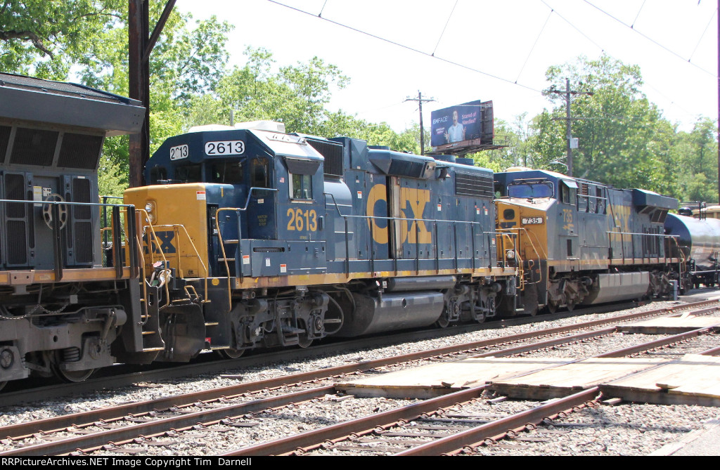 CSX 2613 tags along on M410